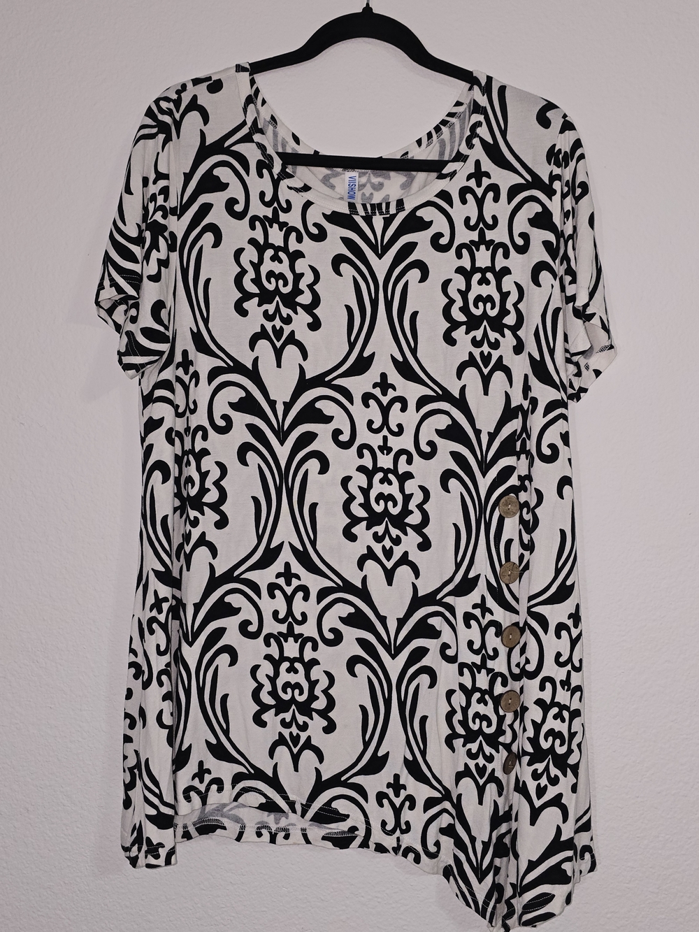 Black & White Damask Short Sleeve Tunic with Button Detail